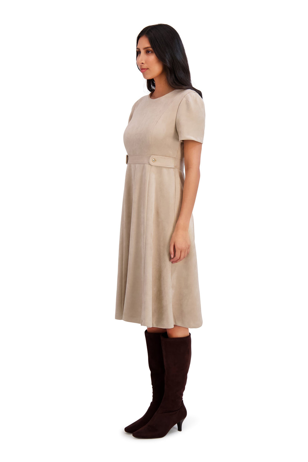 Quill with Short Sleeves in Suede