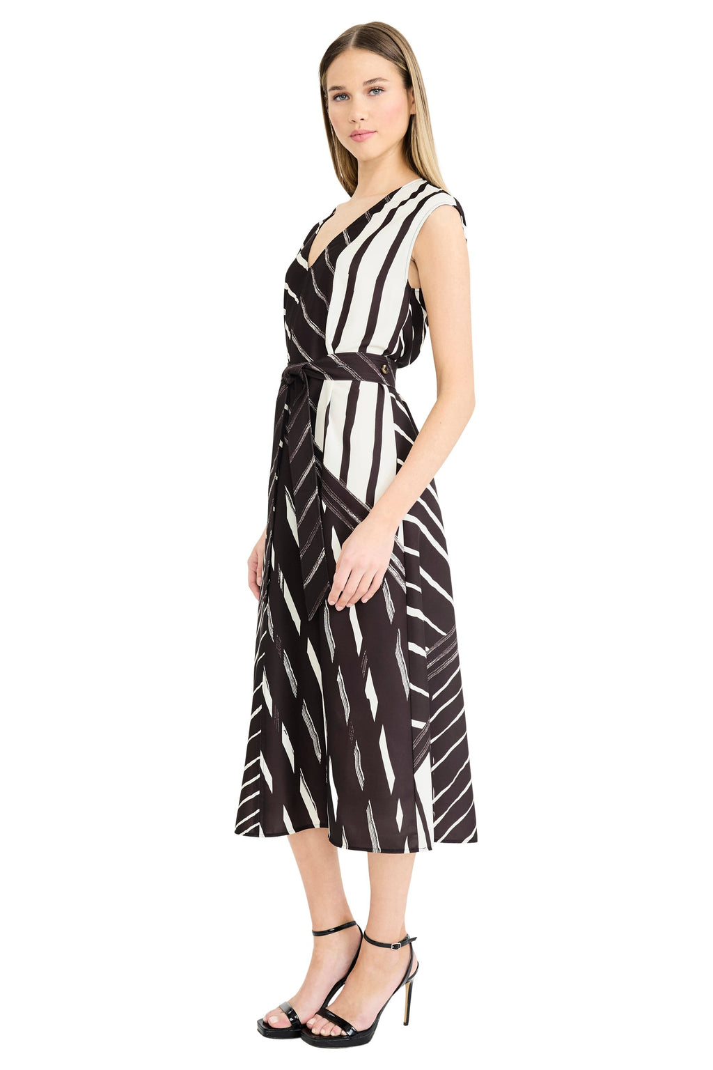 Sakura V-Neck Midi with Waist Tie